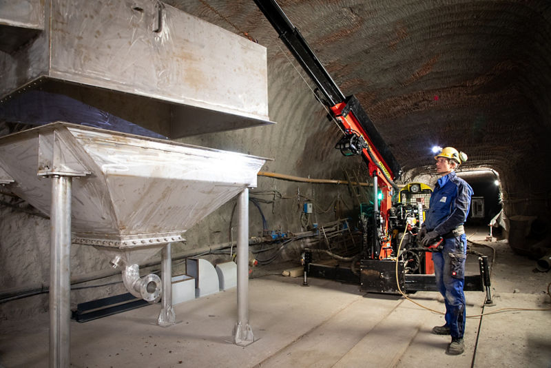 Arbeitserleichterung mit dem PALFINGER PC 3800 im Salzbergwerk Berchtesgaden